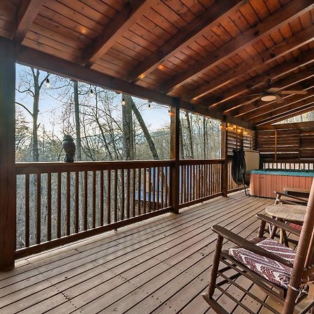 Private! Hot Tub, Views, & Games Villa Sevierville Exterior photo