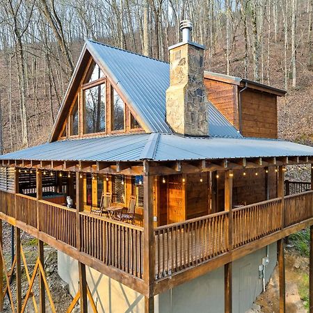 Private! Hot Tub, Views, & Games Villa Sevierville Exterior photo